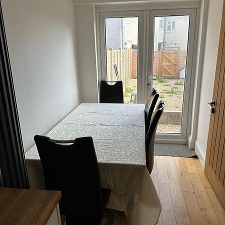 Small Room In Horfield 3 Bristol Exterior photo